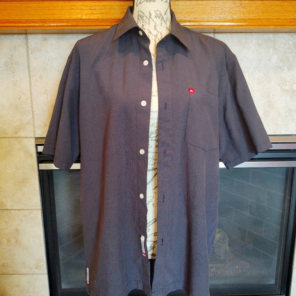 Quicksilver Small Black Short Sleeve Shirt!